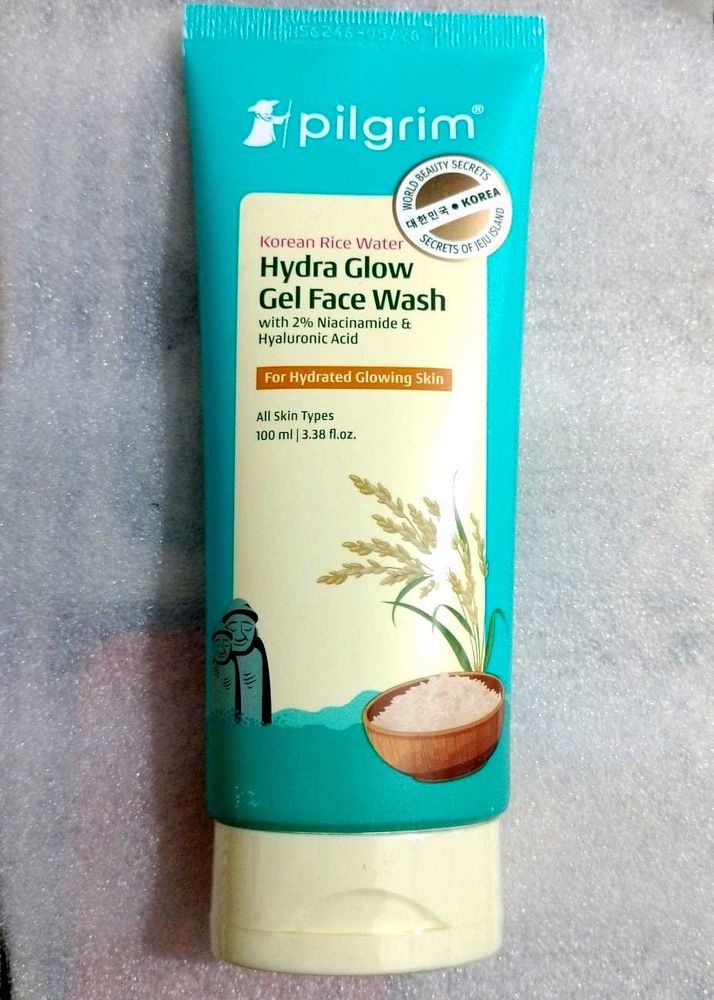 Pilgrim Hydra Glow Gel Face Wash