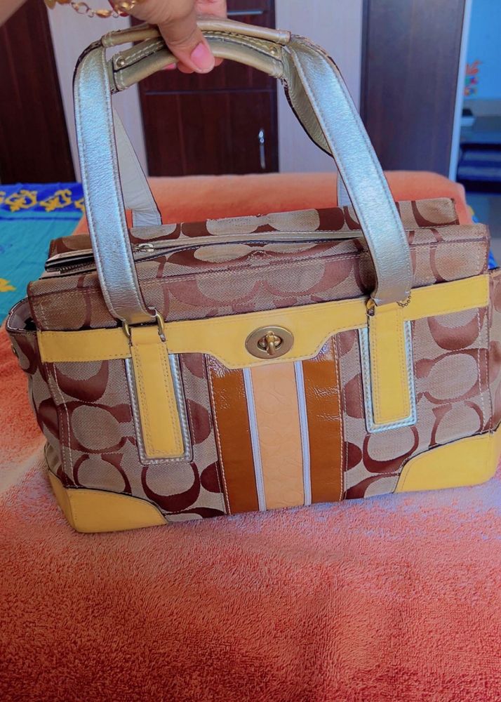Authentic Vintage Coach Hampton Signature Carryall