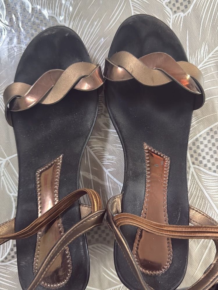 Elegant Flat Sandals