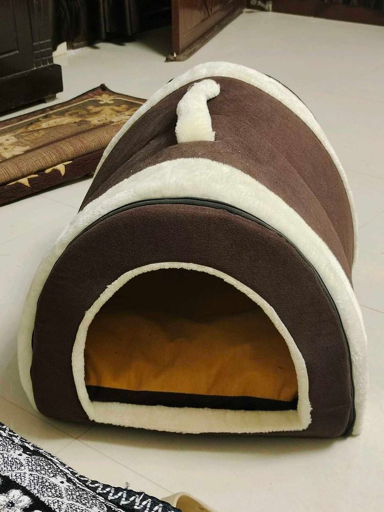 Igloo Pet Bed - Cozy &amp; Foldable
