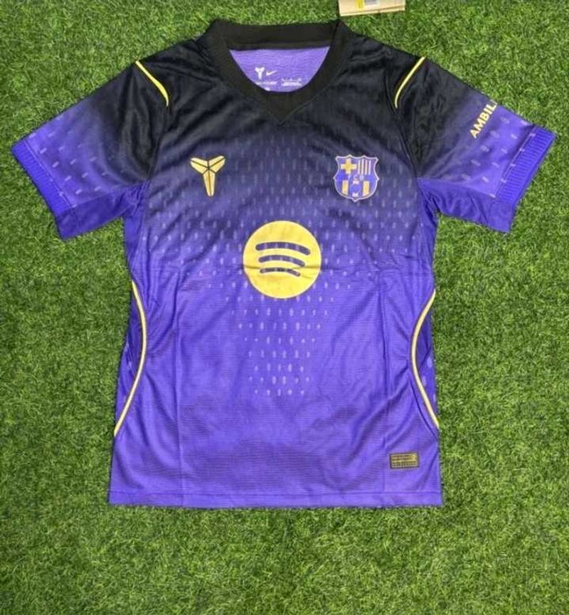 Barcelona 2026/27 away kit