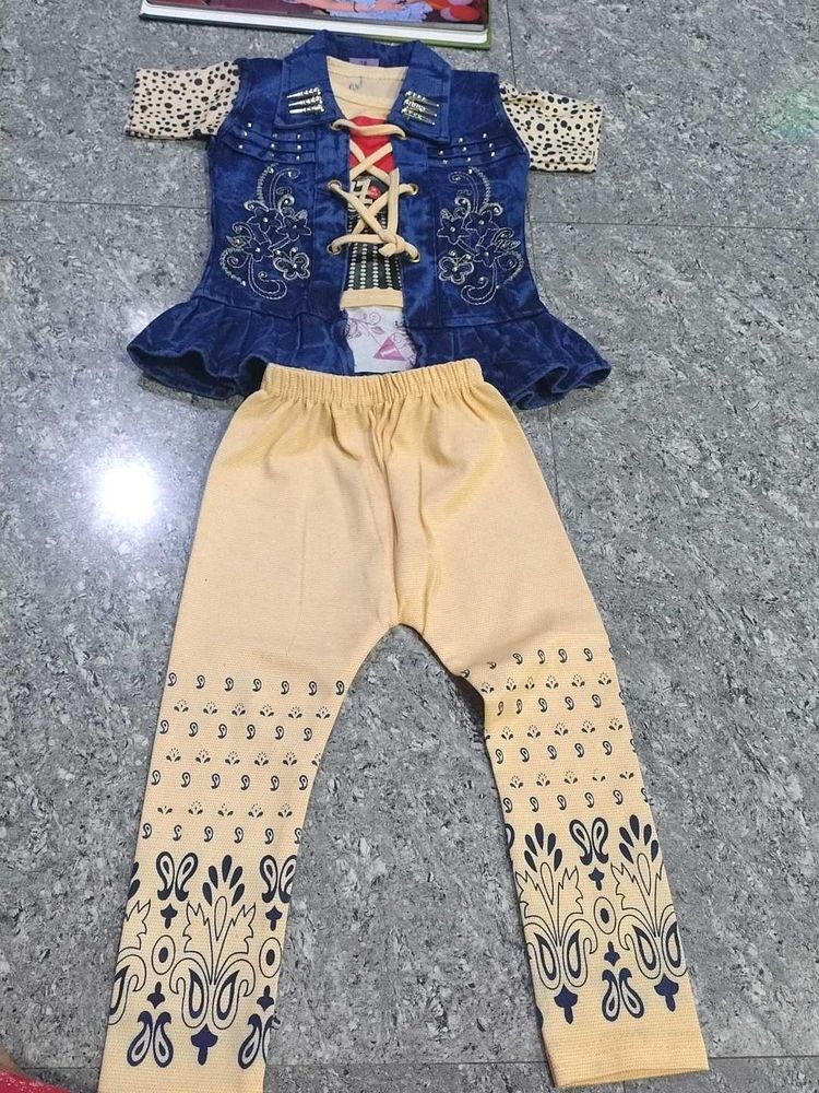 Cute Denim Jacket and Leggings Set
