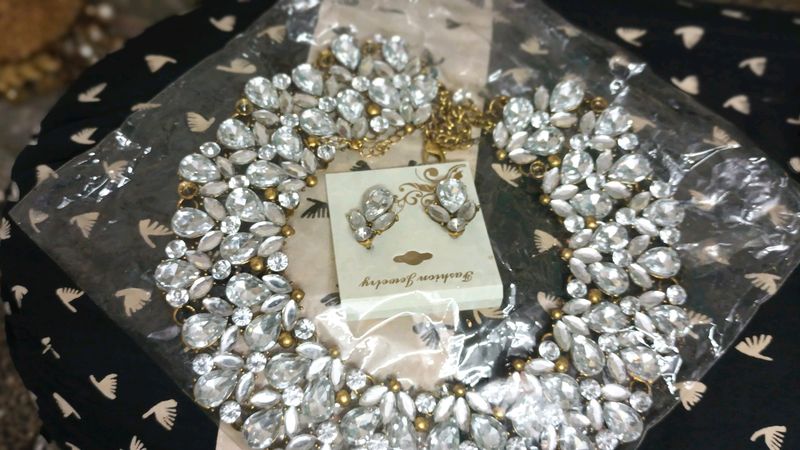 Brand new diamond necklace and airing