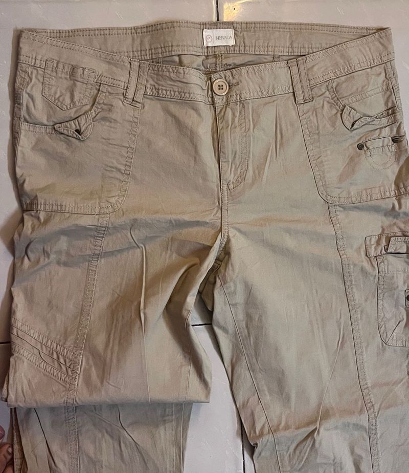 Lowrise Khaki Cargo Pants