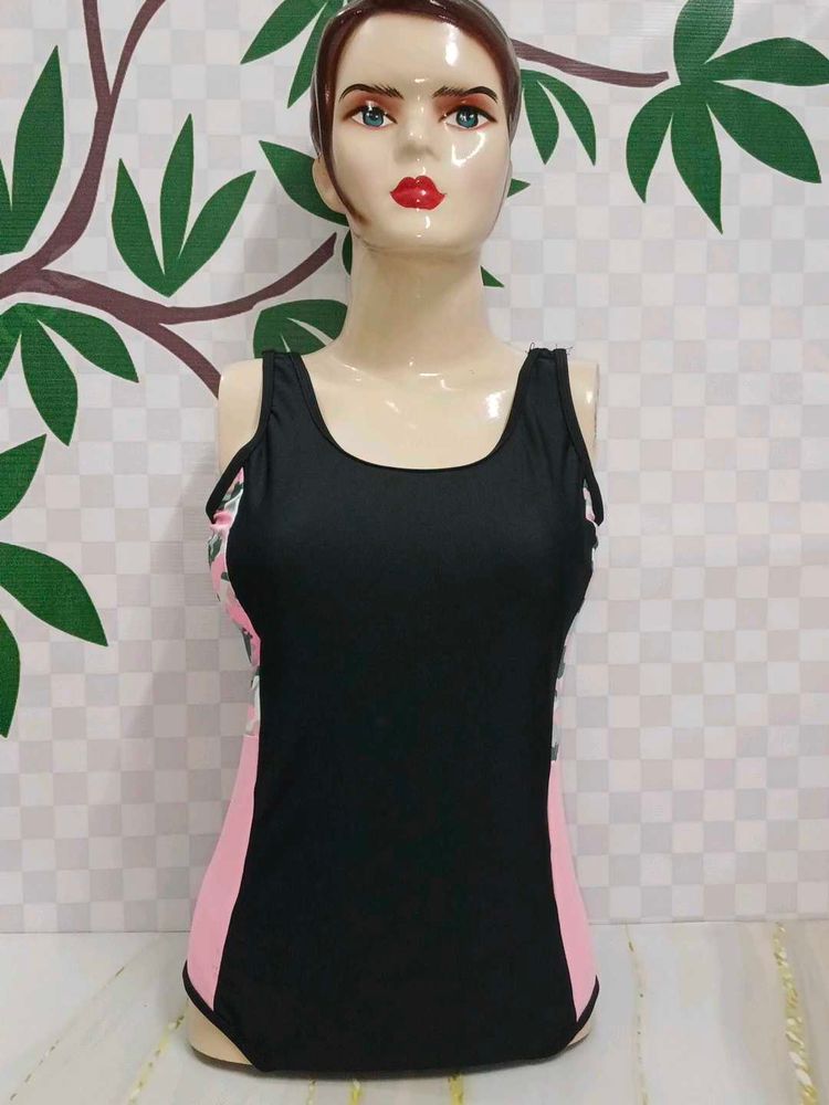 (600)Black &amp; Pink One-Piece Swimsuit