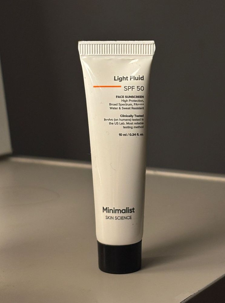 Minimalist Light Fluid SPF 50 Sunscreen