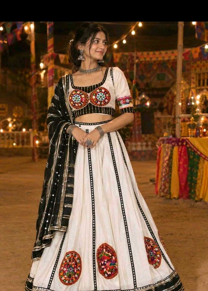 Elegant White Lehenga Choli Set