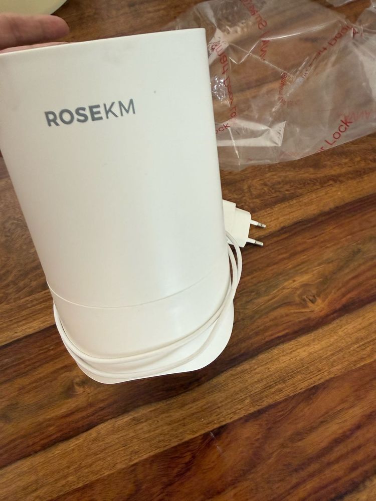 ROSEKM Portable USB Air Purifier