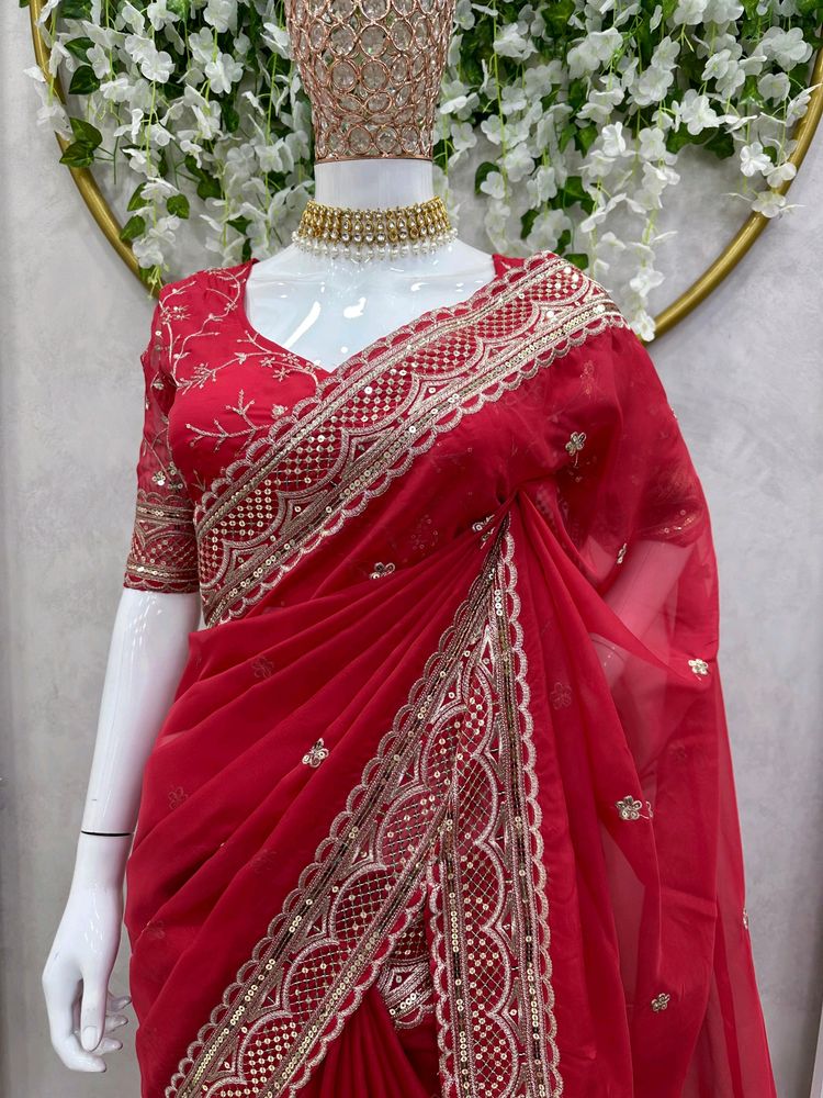 Beautiful Silk Saree with Blouse Combo Offer