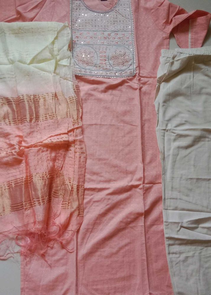 Kurta Sets  Dupatta Totally New