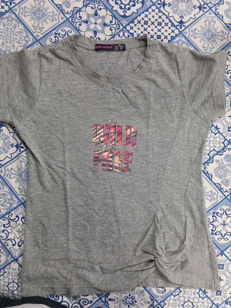 Grey Graphic Print T-Shirt