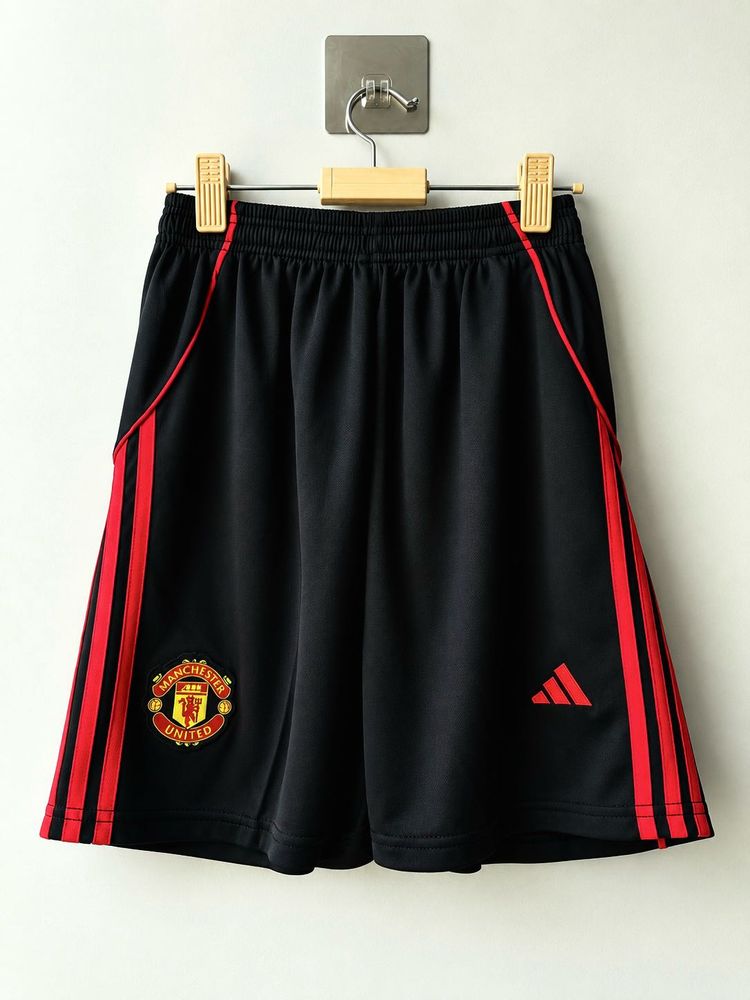 Adidas Man united shorts