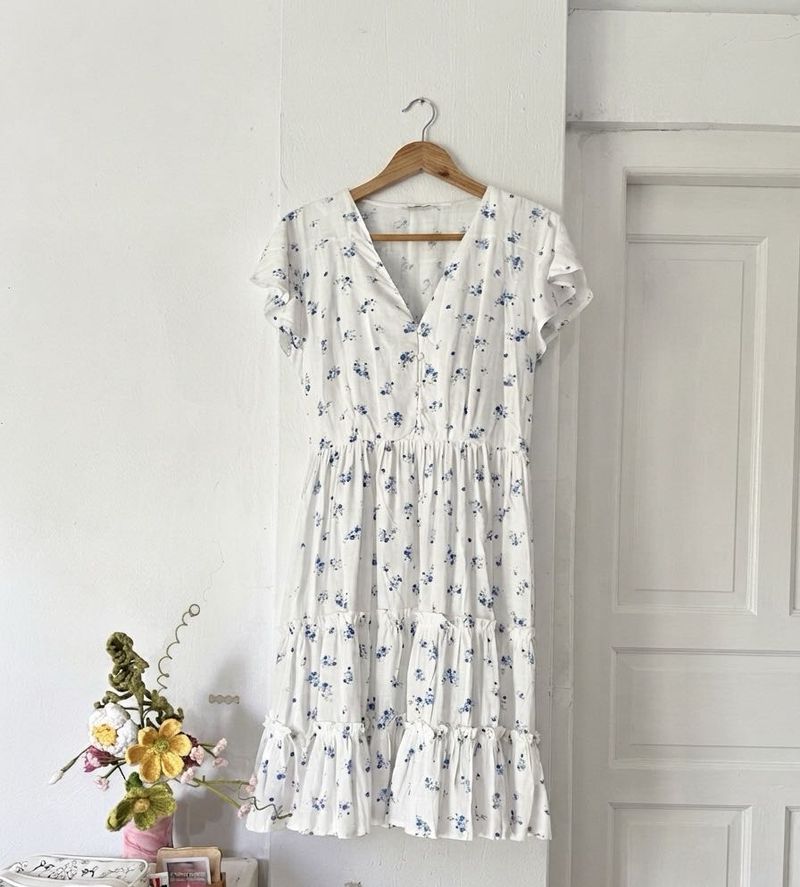 Floral Tiered Midi Dress