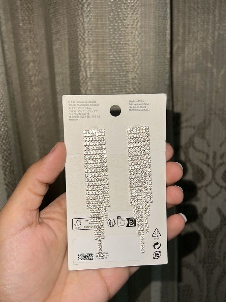 H&amp;M Sparkling Dangle Earrings