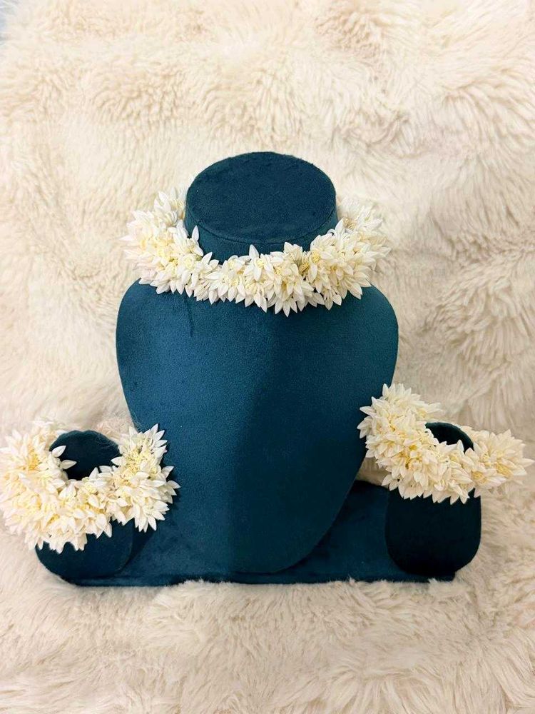 ✨️Premium Artificial Mogra Gajra - Pack of 3✨️