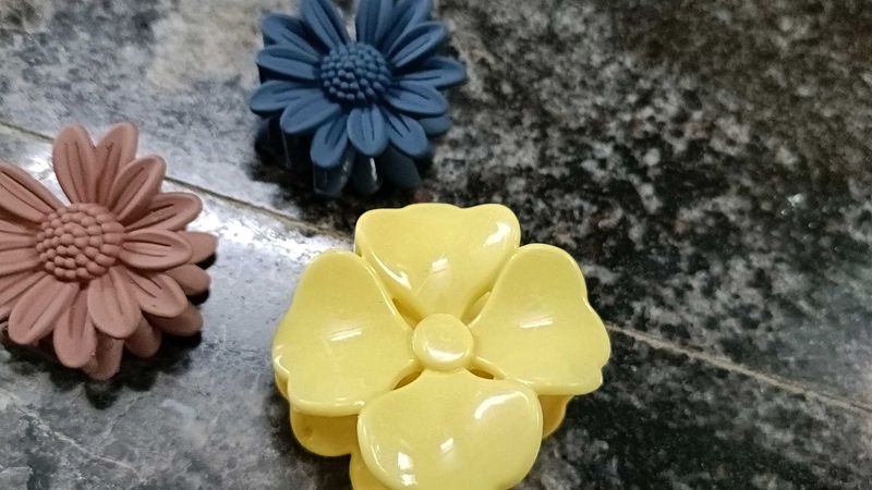 Cute Flower Hair Claw Clips