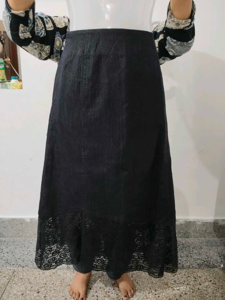 Ming Wei Black Midi Skirt | Size M