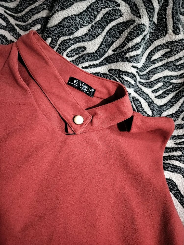 Vestry Rust Peplum Top
