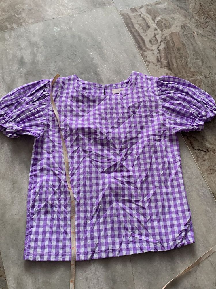 Cute Purple Gingham Puff Sleeve Top