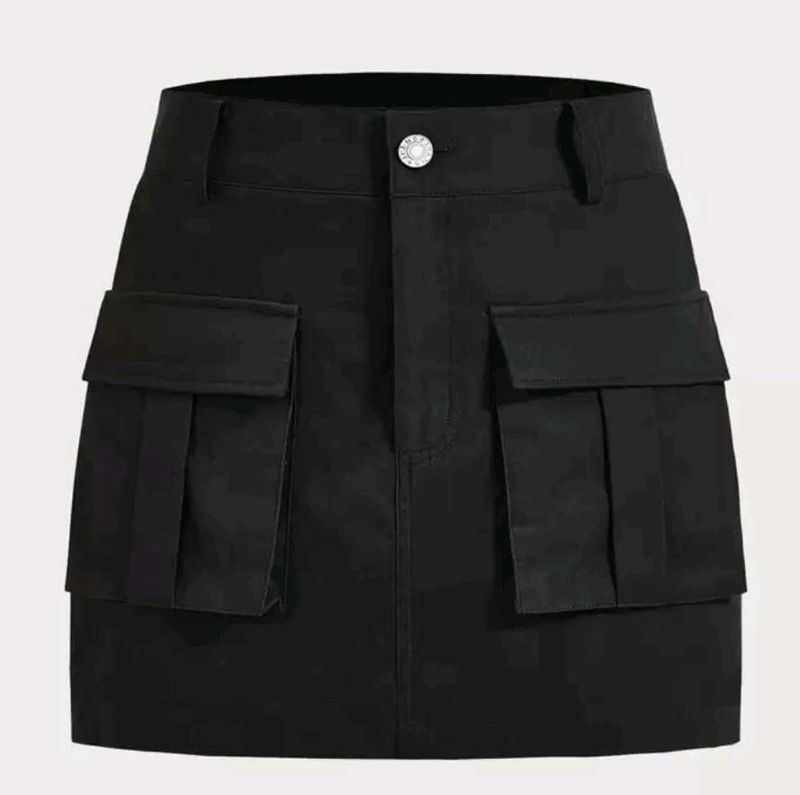 Black Utility Pocket Mini Skirt – "LA CHIC PICK" P