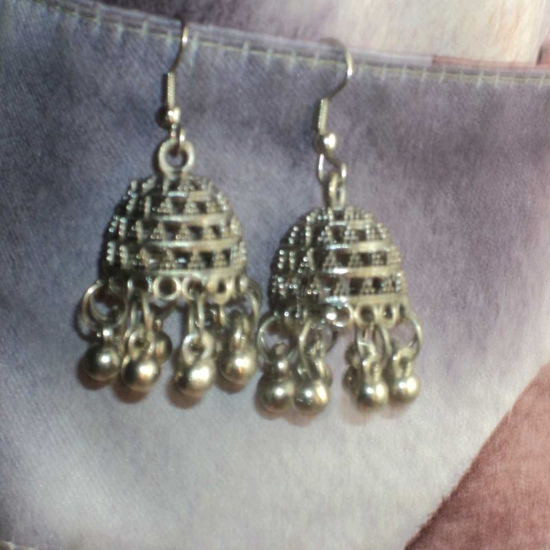 Silver Jhumka Earrings