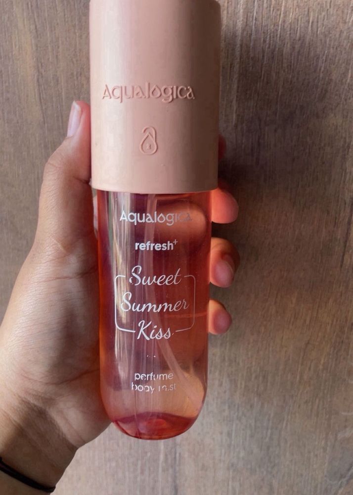 Aqualogica Sweet Summer Kiss Body Mist