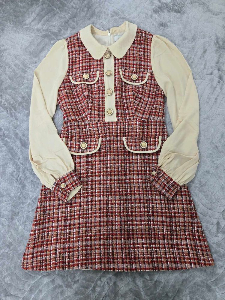 Chic Tweed Mini Dress bust 34 waist 28