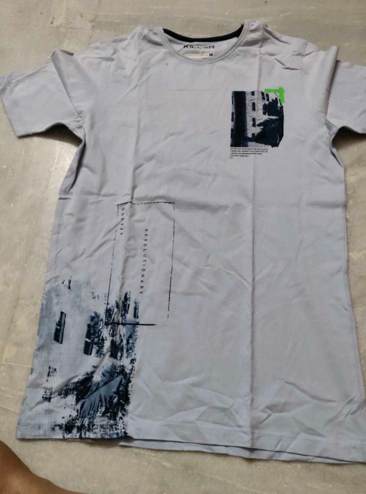 Blue t shirt