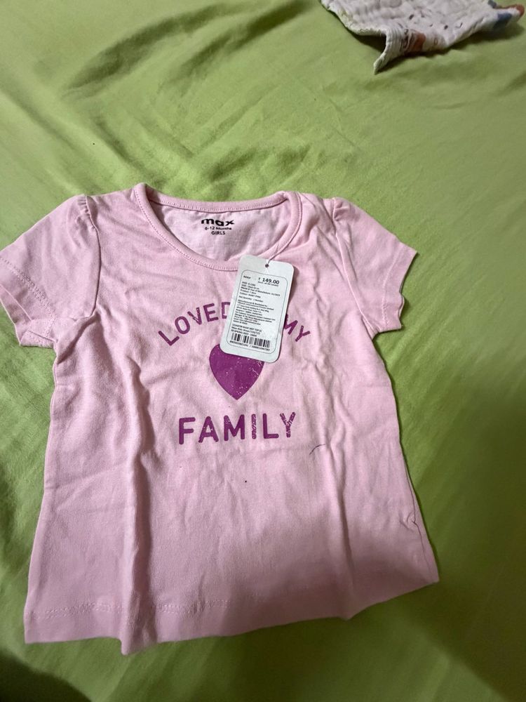 Max Pink T-Shirt Loved My Family