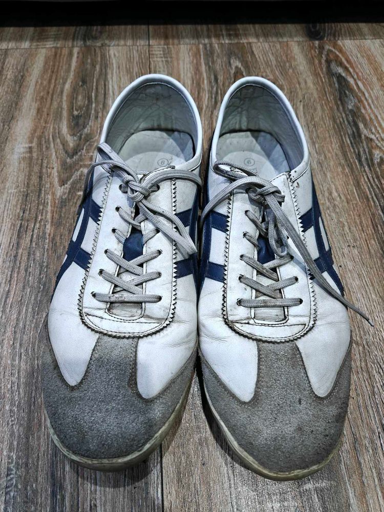Vintage Style Sneakers