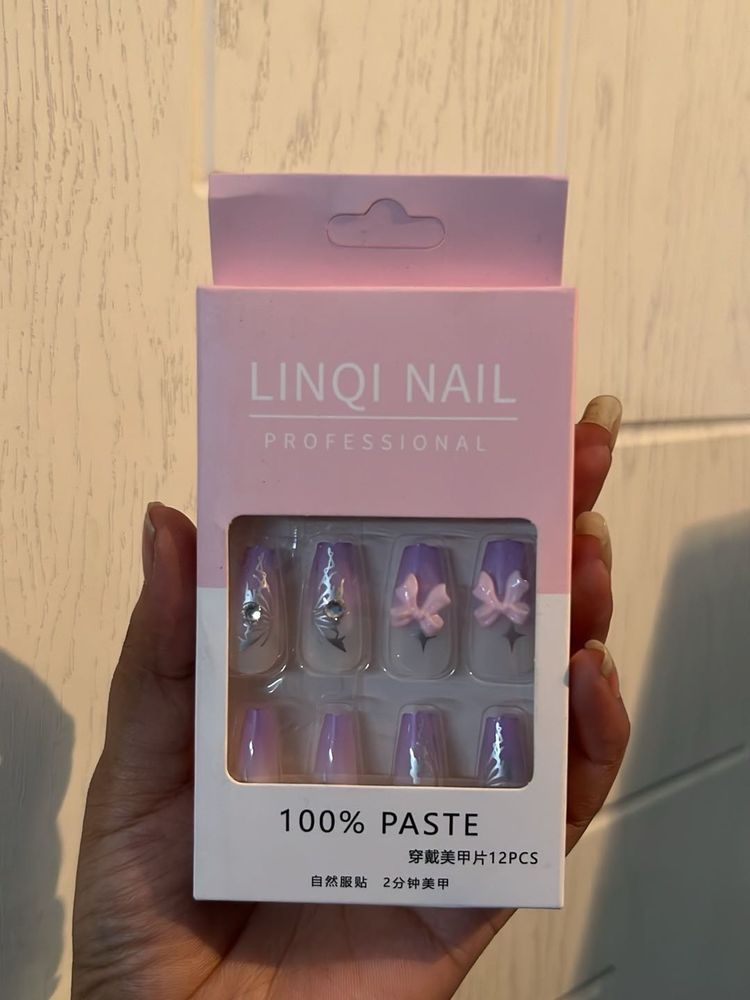LINQI NAIL PROFESSIONAL Press-On Nails