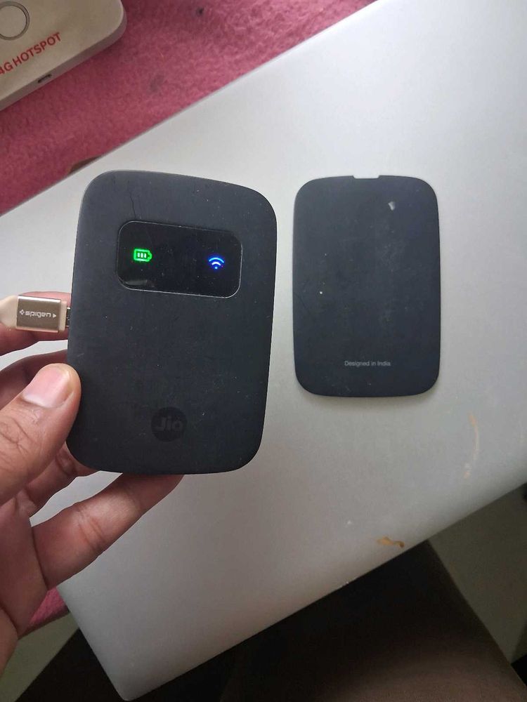 JioFi Portable WiFi Hotspot