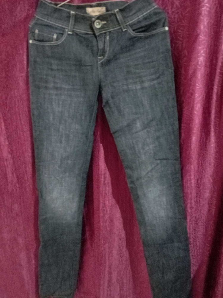 Women's Dark Wash Skinny Jeans