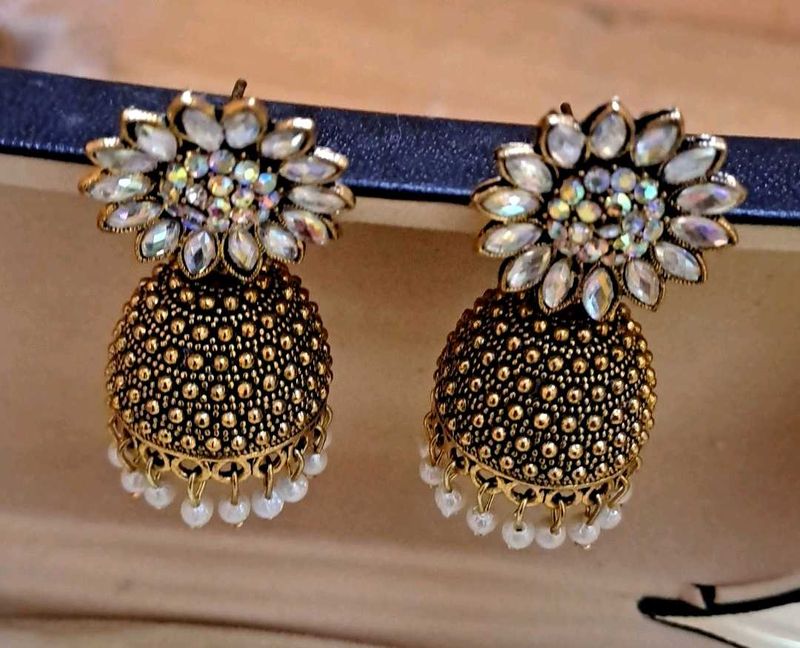 Exquisite Jhumka Earrings with Stones&amp; beads