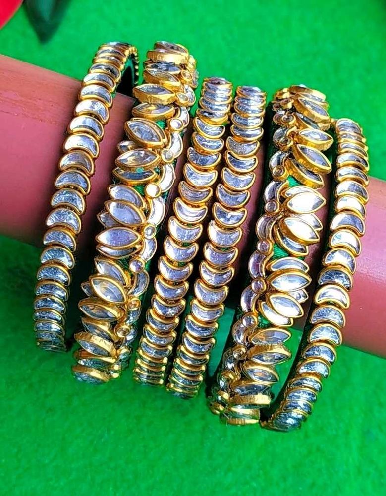 Exquisite Kundan Bangles Set