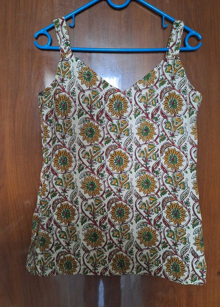 Floral Print Short Kurti