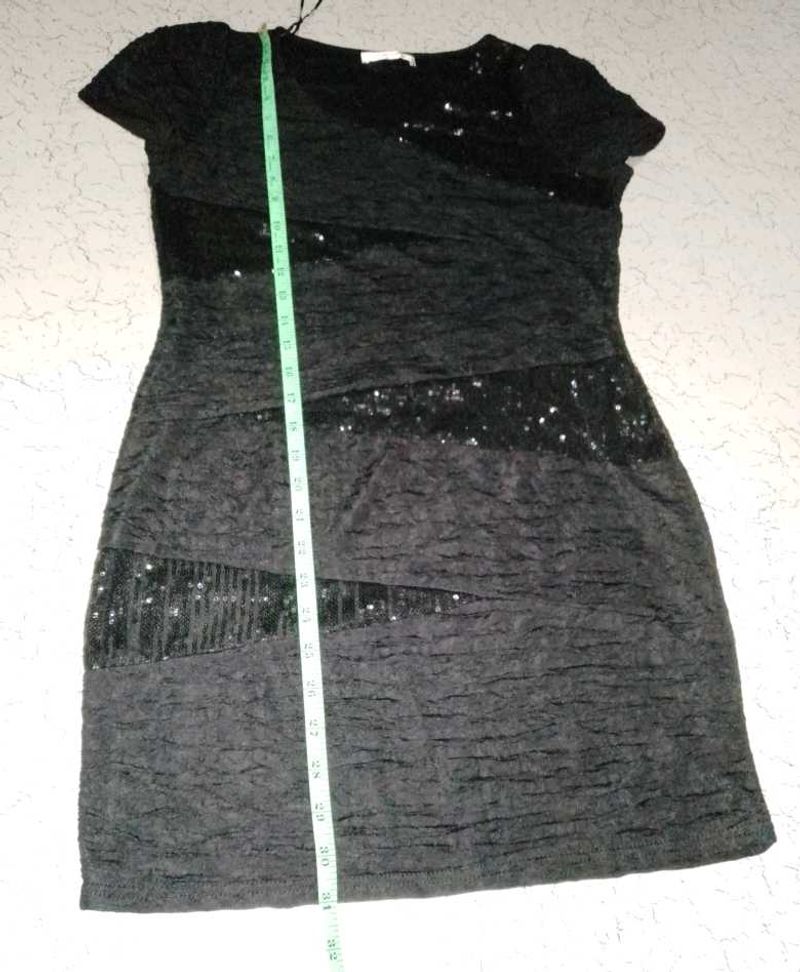 Chic Black Sequin Embellished Party Dress