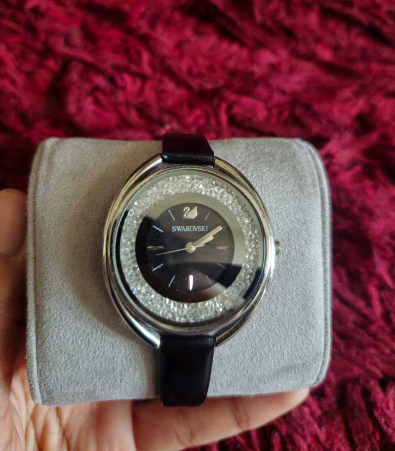 🎉🚨🎉 CLEARANCE SALE Swarovski Women's Watch