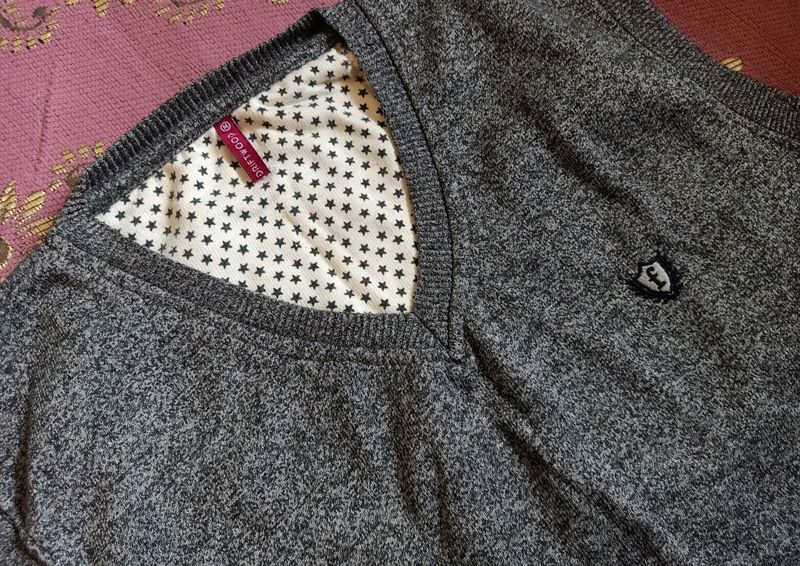 MENS GREY HALF SLEEVES SWEATER