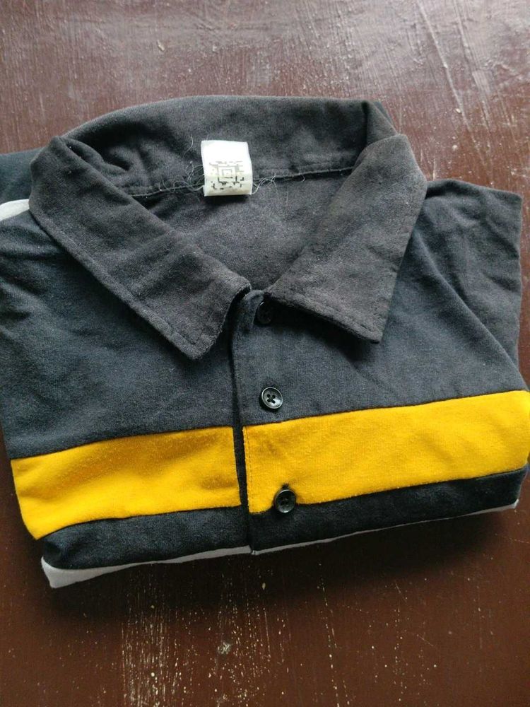 Men's Collared Shirt with Yellow Stripe