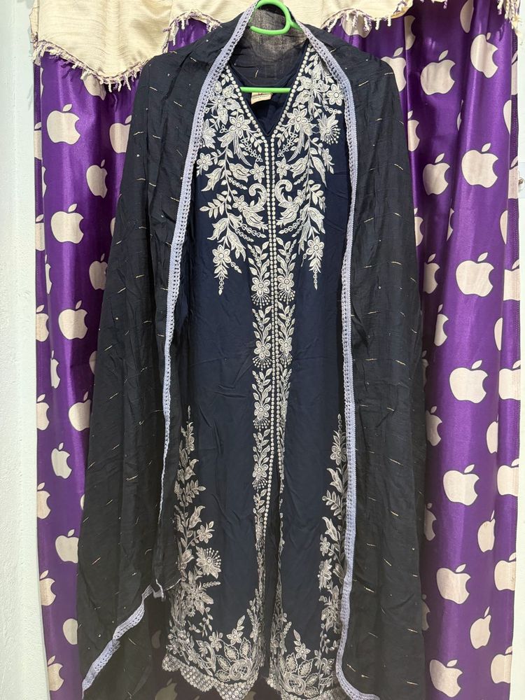 Pakistani Navy Kurta Set with White Embroidery