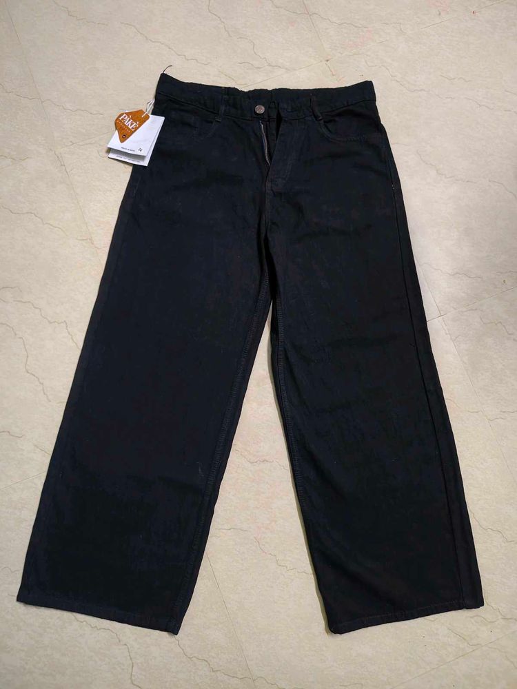 Black Baggy jeans