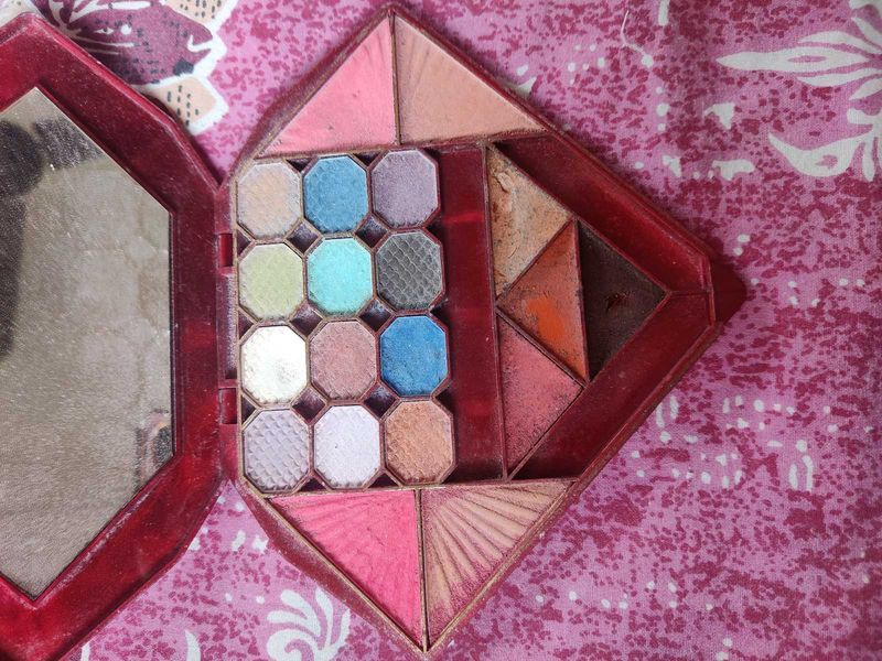 Eye Shadow Palette