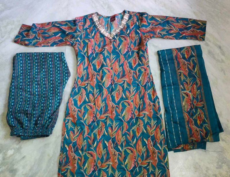Complete suit set with Dupatta