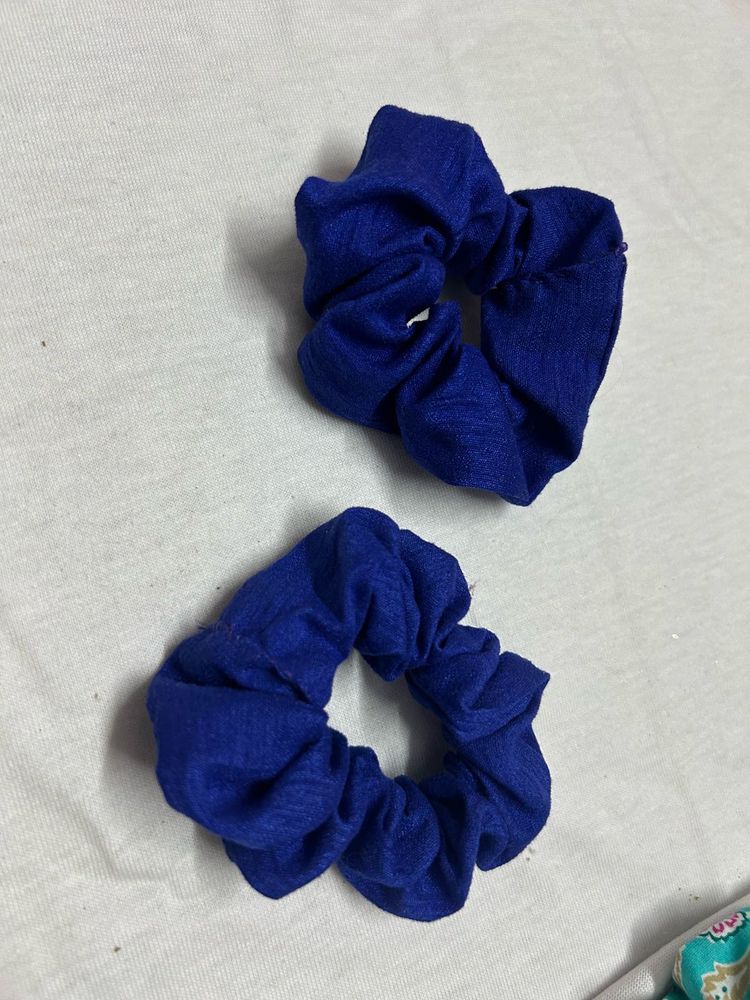 Blue Scrunchies (Set of 2)