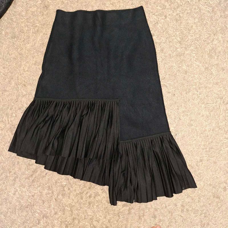 Black Skirt with Pleated Ruffles