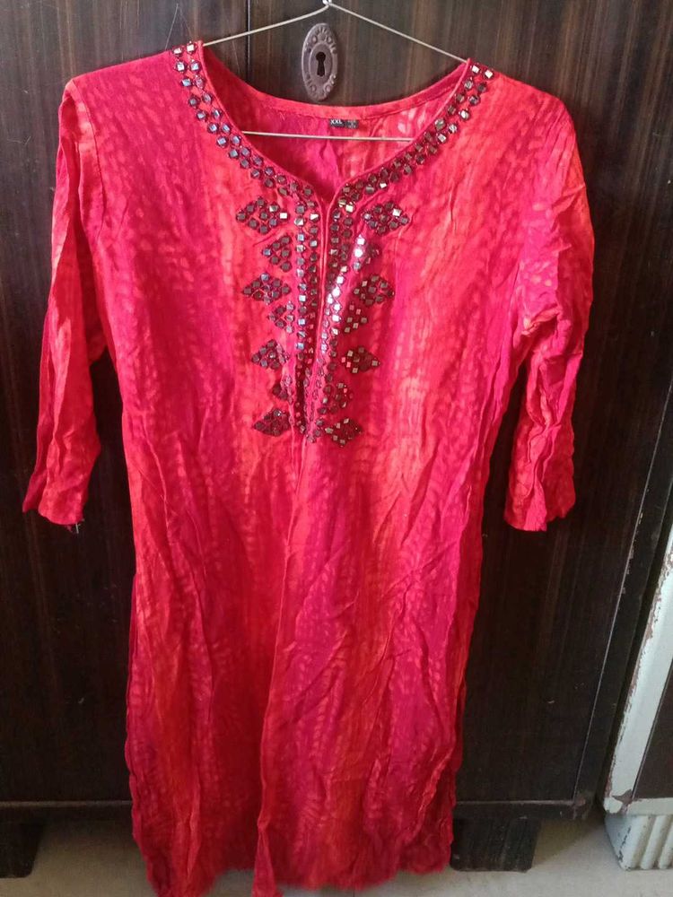 Vibrant Red Embellished Kurta for women