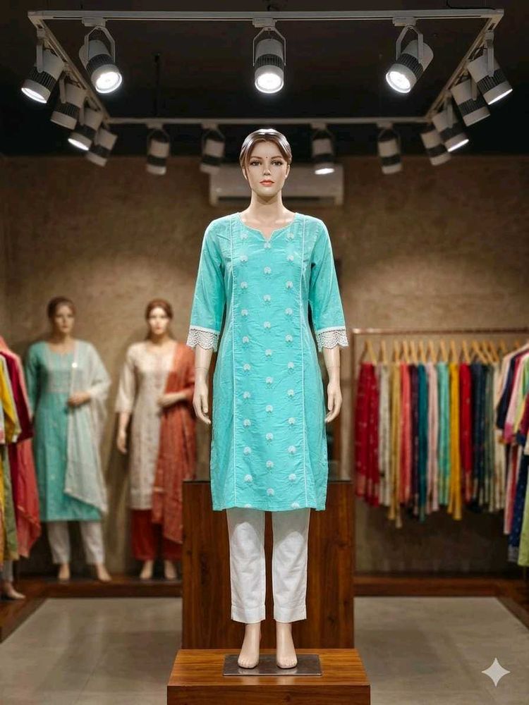 Elegant Embroidered kurta...