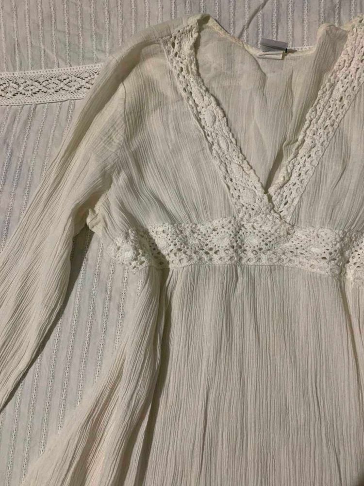Boho White Embroidered V-Neck Top