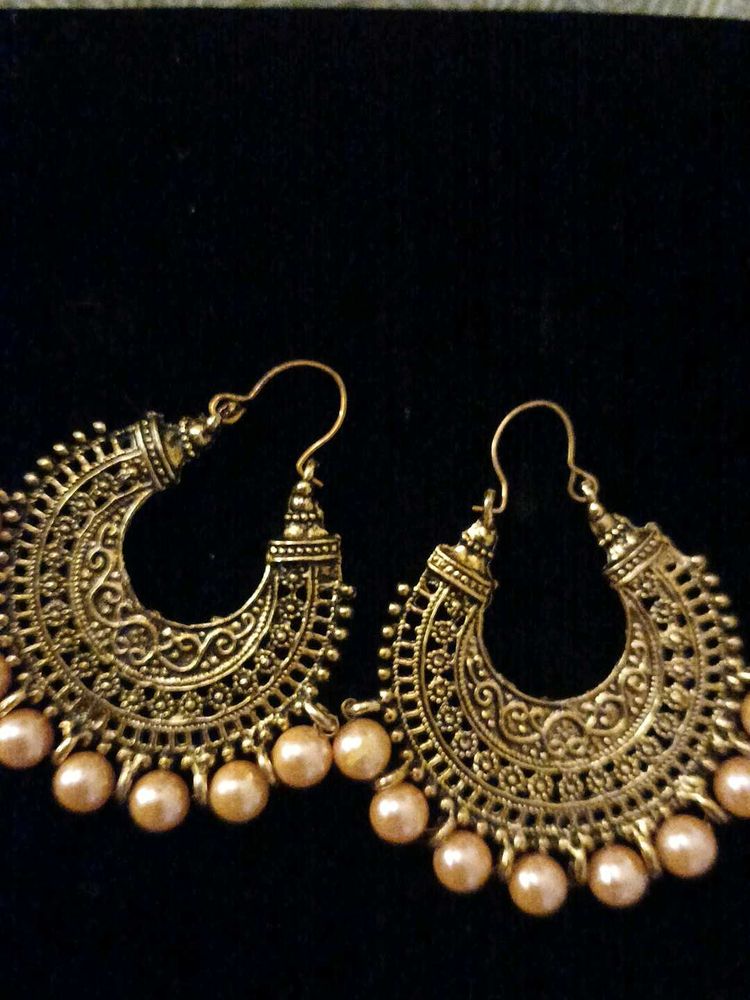 Elegant Pearl Drop Earrings